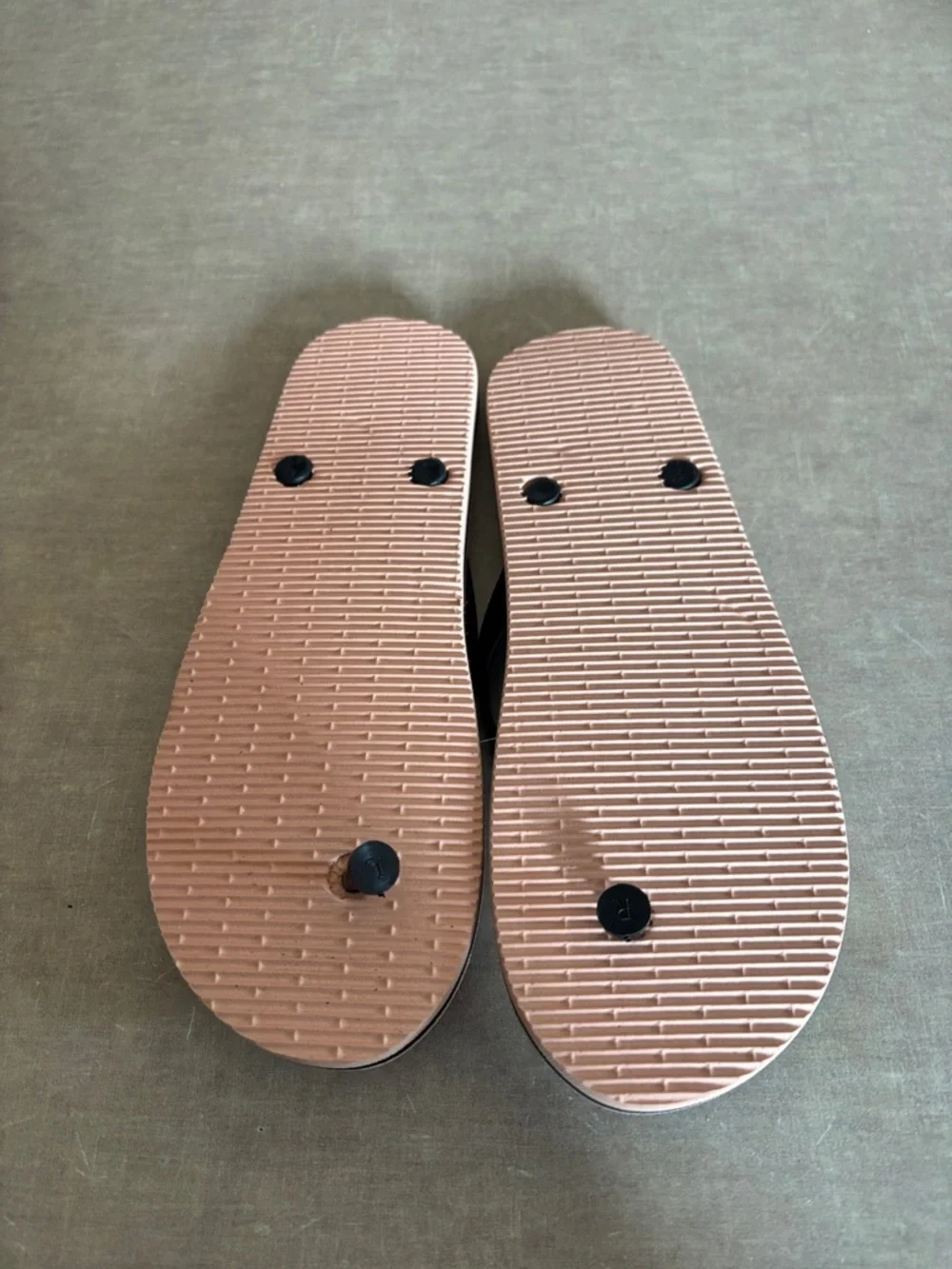 Men's Tropical Peach & Teal Flip-Flops